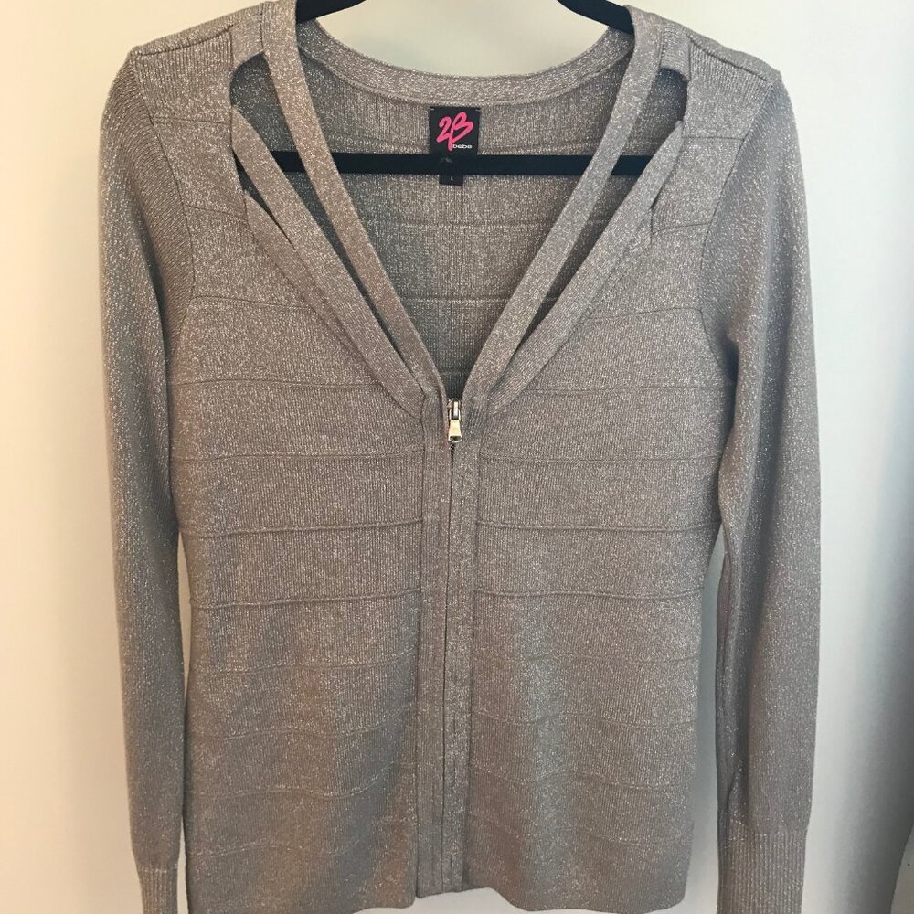 2B Bebe Large Grey shimmer Zip Front Sweater